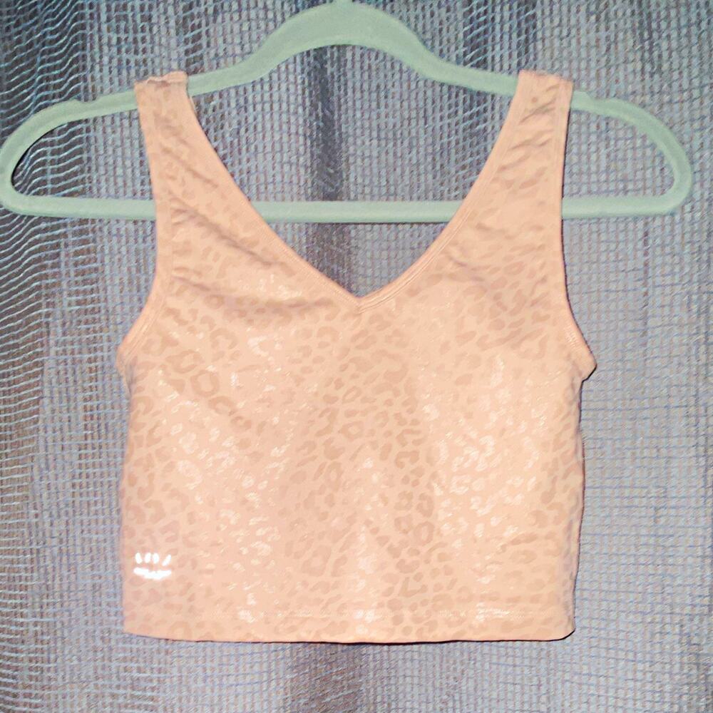 Beyond Yoga Womens Cropped V-Neck Tank Built-In Bra Pink Leopard Print Sz S